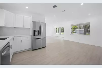 2601  Taylor St, Hollywood, FL 33020 - Photo 7