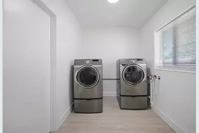 2601  Taylor St, Hollywood, FL 33020 - Photo 19