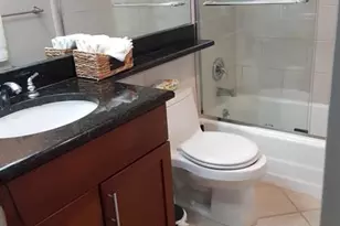 2900 NE 30th St, Fort Lauderdale, FL 33306 - Photo 9