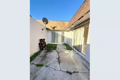 812 SW 73 Av, Unit #8, North Lauderdale, FL 33068 - Photo 19