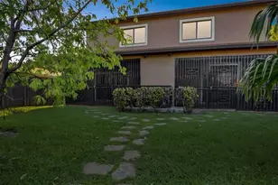 1461-1463 SW 40th Terrace, Fort Lauderdale, FL 33317 - Photo 9