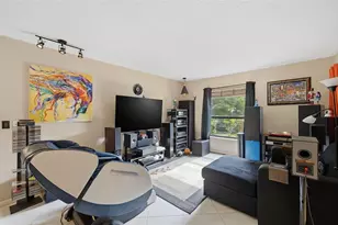 3281 Cocoplum Cir, Coconut Creek, FL 33063 - Photo 7