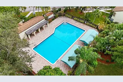 3281  Cocoplum Cir, Unit #3328, Coconut Creek, FL 33063 - Photo 35