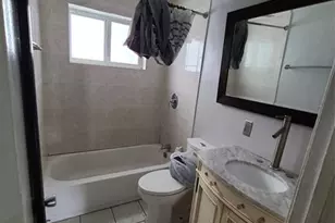 4711 N Andrews Ave, Fort Lauderdale, FL 33309 - Photo 9