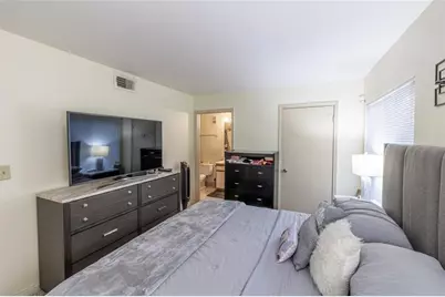 2405 NW 33rd St, Unit #1201, Oakland Park, FL 33309 - Photo 7