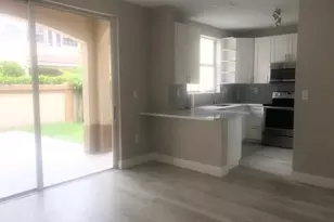 230 Riverwalk Cir, Sunrise, FL 33326 - Photo 9