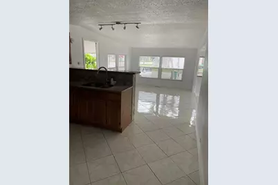 8580 SW 23rd Place, Davie, FL 33324 - Photo 3