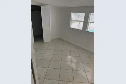 8580 SW 23rd Place, Davie, FL 33324 - Photo 9