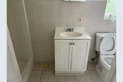 8580 SW 23rd Place, Davie, FL 33324 - Photo 13