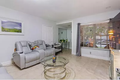 17211 SW 119th Ct, Miami, FL 33177 - Photo 5