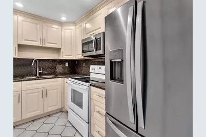 900 NE 18th Ave, Unit #1404, Fort Lauderdale, FL 33304 - Photo 7