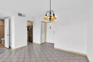 900 NE 18th Ave Unit, Fort Lauderdale, FL 33304 - Photo 11