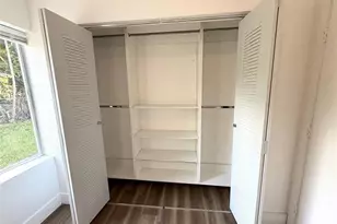 614 NE 3rd St, Hallandale Beach, FL 33009 - Photo 7