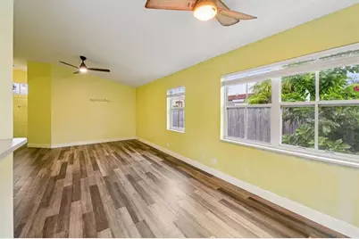 7330  Flores Way, Margate, FL 33063 - Photo 11