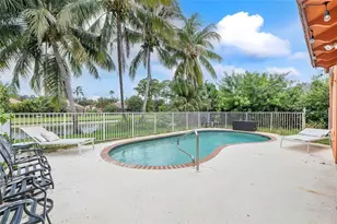 4020 Dorado Dr, Palm Beach Gardens, FL 33418 - Photo 5