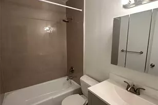 2222 Jackson St, Hollywood, FL 33020 - Photo 13