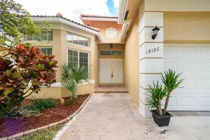 14186 SW 32nd St, Miramar, FL 33027 - Photo 3