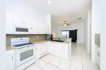 14186 SW 32nd St, Miramar, FL 33027 - Photo 9