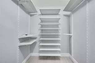 150 Jacaranda Country Club Dr, Plantation, FL 33324 - Photo 29