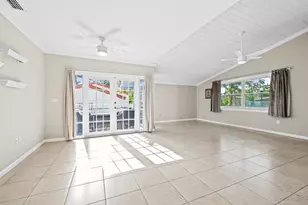 715 Tyler St, Hollywood, FL 33019 - Photo 7