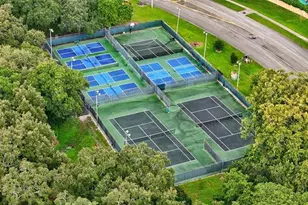 1502 Whitehall Dr, Davie, FL 33324 - Photo 37