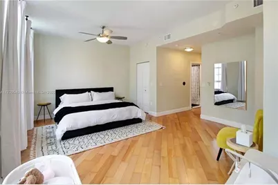 520 SE 5th Ave, Unit #1711, Fort Lauderdale, FL 33301 - Photo 17