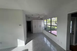 439 NE 33rd St, Boca Raton, FL 33431 - Photo 9