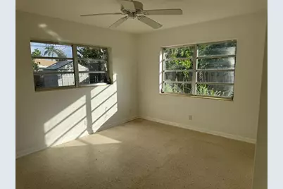 439 NE 33rd St, Boca Raton, FL 33431 - Photo 15