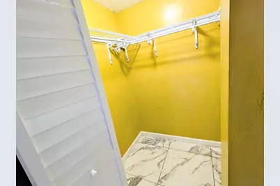 2534 NW 73rd Ave, Sunrise, FL 33313 - Photo 5