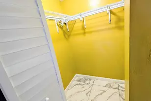 2534 NW 73rd Ave, Sunrise, FL 33313 - Photo 5