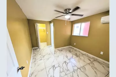 2534 NW 73rd Ave, Sunrise, FL 33313 - Photo 3