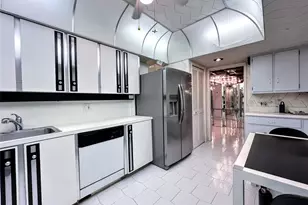 800 Cypress Grove Dr, Pompano Beach, FL 33069 - Photo 9