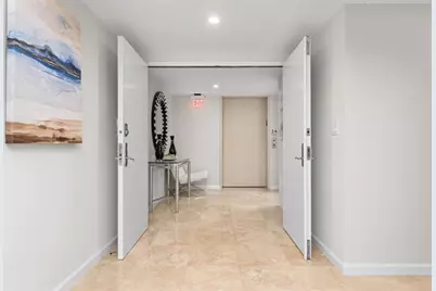 45  Hendricks Isle, Unit #403, Fort Lauderdale, FL 33301 - Photo 5