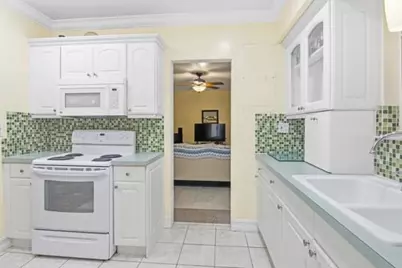 54 NE 103rd St, Miami Shores, FL 33138 - Photo 17