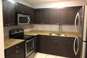 1801 Bayberry Dr, Pembroke Pines, FL 33024 - Photo 7