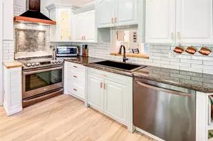 5164 NW 53rd Ave, Coconut Creek, FL 33073 - Photo 3