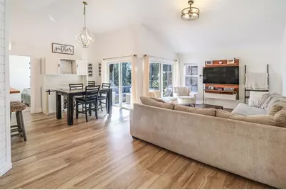 5164 NW 53rd Ave, Coconut Creek, FL 33073 - Photo 9