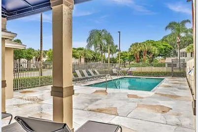 6007  Red Plum Ct, Unit #465, Tamarac, FL 33321 - Photo 19