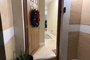 223 E Palm Cir E Unit, Pembroke Pines, FL 33025 - Photo 3