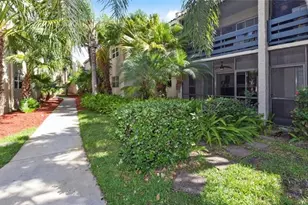 5276 NE 6th Ave, Oakland Park, FL 33334 - Photo 13