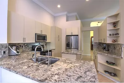 1125 E Waterside Cir, Weston, FL 33327 - Photo 25