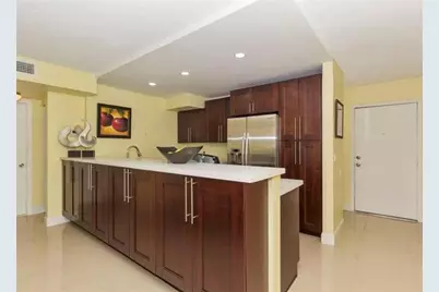 5276 NE 6th Ave, Unit #F19, Oakland Park, FL 33334 - Photo 3