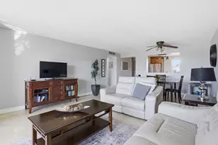 311 SE 3rd St, Dania Beach, FL 33004 - Photo 9