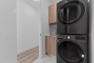 1314 NE 13th Ave, Fort Lauderdale, FL 33304 - Photo 15