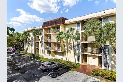 [Address not provided], North Miami, FL 33161 - Photo 1