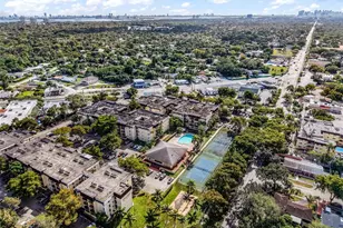 [Address not provided], North Miami, FL 33161 - Photo 25