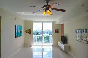 253 NE 2nd St, Miami, FL 33132 - Photo 5