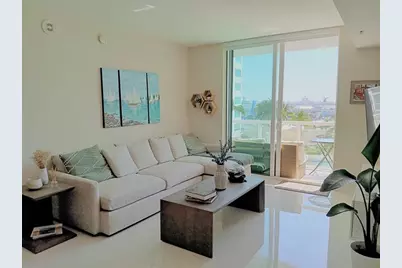 253 NE 2nd St, Unit #1103, Miami, FL 33132 - Photo 7
