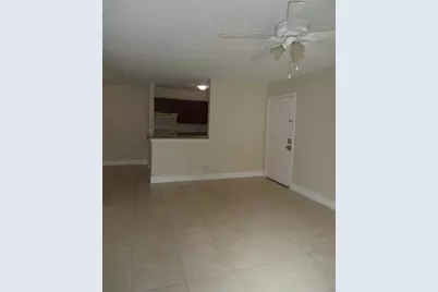 10773  Cleary Blvd, Unit #110, Plantation, FL 33324 - Photo 5