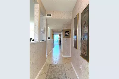 7748  Granville Dr, Unit #211, Fort Lauderdale, FL 33321 - Photo 9